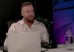 S01E24-Still_1.2.2