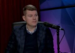 S02E12-Spjallid-StefanE-Still_1.4.1