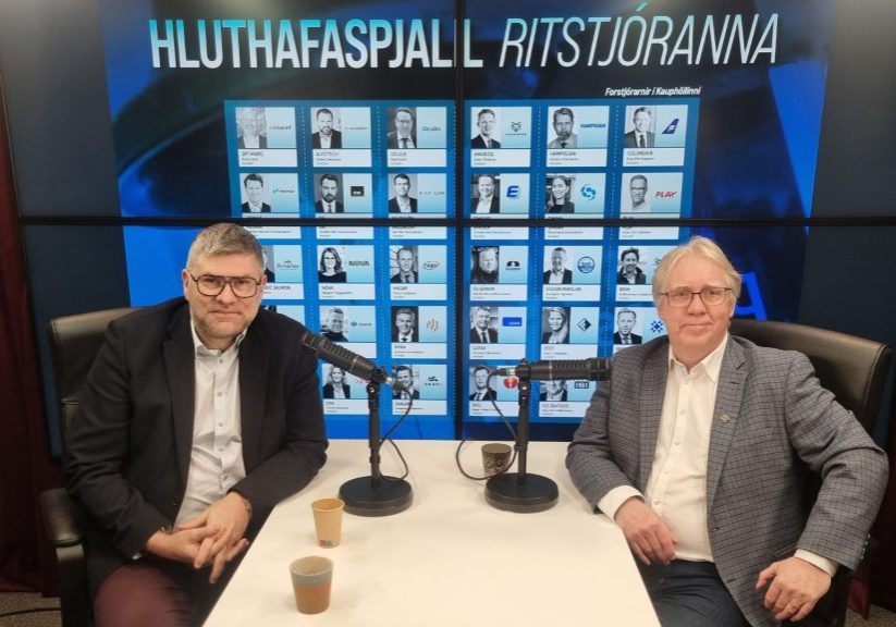 S03E08-hluthafaspjallid-stilla