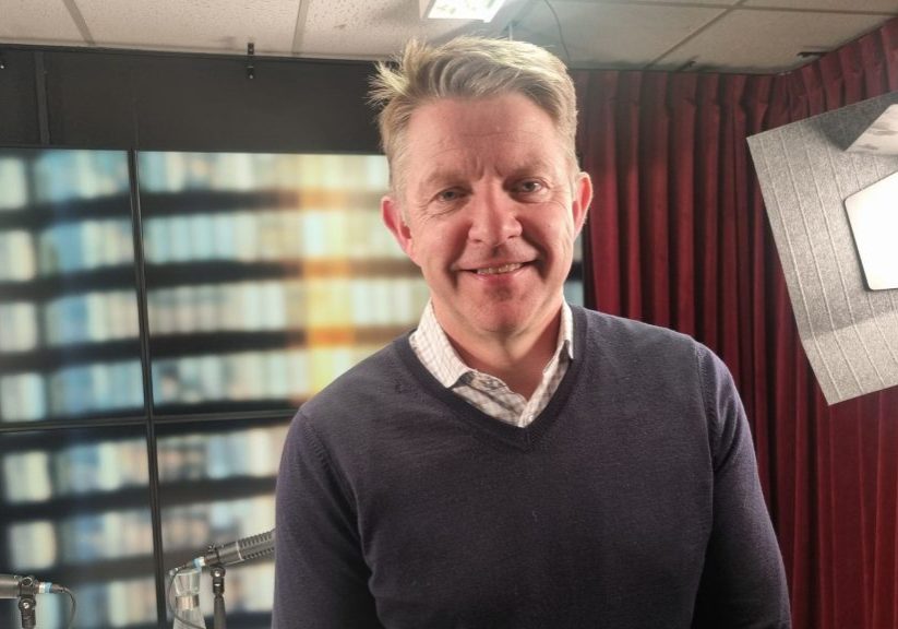 S03e07-hluthafaspjallid-stilla