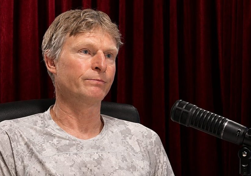S04E37-Spjallid-HrafnMargeirsson-Still-1